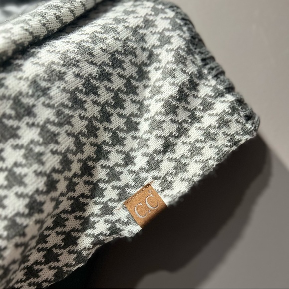 𐙚⋆˚✿˖° C.C Winter scarf chunky knit 𐙚⋆˚✿˖° - Picture 3 of 7